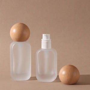 Ensemble de flacons cosmétiques en verre avec logo personnalisé, finition mate, 20 ml, 50 ml, 120 ml, flacon pompe givré de luxe, pot à crème, couvercle en bois massif - Product Image 4