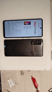 <span class=keywords><strong>TCL</strong></span> Stylus 5G T779 2022 Sbloccato CDMA LTE Android 12 Smartphone Versione USA Usato - Product Image 2