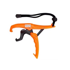 Pinzas <span class=keywords><strong>de</strong></span> clip <span class=keywords><strong>de</strong></span> agarre <span class=keywords><strong>de</strong></span> pesca Pinzas <span class=keywords><strong>de</strong></span> pescado Pinzas <span class=keywords><strong>de</strong></span> labios Cuerda faltante Dispositivo <span class=keywords><strong>de</strong></span> control flotante <span class=keywords><strong>de</strong></span> agarre <span class=keywords><strong>de</strong></span> boca Abrazadera <span class=keywords><strong>de</strong></span> carretera Alicates Línea <span class=keywords><strong>de</strong></span> captura - Product Image 4