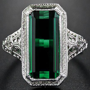 Anello di Lusso da Donna, Elegante Anello Geometrico per Abiti da Sera e Feste - Product Image 2