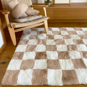 Tapis d'intérieur en <span class=keywords><strong>fausse</strong></span> <span class=keywords><strong>fourrure</strong></span> de lapin douce, tapis moelleux à carreaux antidérapant pour salon et chambre à coucher - Product Image 1