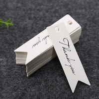 Étiquettes suspendues en papier de vache de 2*7 cm pour emballage de pâtisserie, cadeaux, décorations, messages, remerciements, petits trous