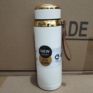Nouvelle tasse <span class=keywords><strong>isotherme</strong></span> en acier inoxydable 316 avec poignée, grande capacité, <span class=keywords><strong>bouteille</strong></span> d'eau portable pour le sport en extérieur - Product Image 6