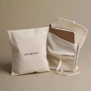 Pochette promotionnelle personnalisée avec logo, en toile de coton réutilisable, pour cosmétiques, sous-vêtements, chaussures, avec rabat - Product Image 3