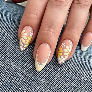 Fresh Daisy Usable Bloque de color francés Exquisitas puntas de uñas de flores pintadas a mano Sudeste de Asia Venta caliente Uñas postizas prefabricadas - Product Image 3