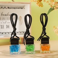Bouteilles de parfum pour voiture en verre élégantes de forme carrée, pendentif, 8 ml, flacon diffuseur vide à suspendre, parfum longue durée, sans électricité