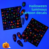 26 nouveaux autocollants lumineux 3D Xiaohongshu pour ongles design transfrontalier de citrouille fantôme d'Halloween lot en plastique mélangé