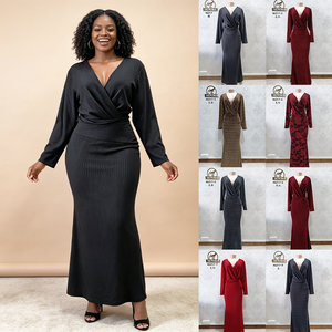 Collezione Autunno 2026: Nuovo Vestito Donna Tinta Unita, Scollo a U, Spalline Posteriori, Dettaglio a Costine Piccole, <span class=keywords><strong>Maniche</strong></span> <span class=keywords><strong>Lunghe</strong></span> Svasate, Lunghezza al Pavimento - Product Image 3