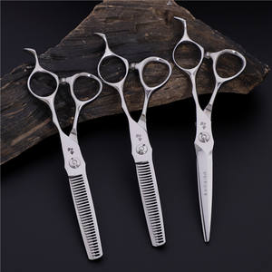Tijeras de peluquería Akita Knife 440C para entresacar el cabello, de acero inoxidable, mango largo, profesionales, para uso en salón. - Product Image 3