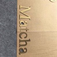 Lettres 3D solides en acier inoxydable doré brossé titane, personnalisées à taux de réutilisation élevé, enseignes de luxe pour les murs de boutiques et d'hôtels