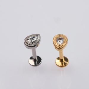 Zarif Hristiyan Altın Gözyaşı Şeklinde Düz Sırtlı Labret Çivisi İmplant Kalitesinde Titanyum PVD Altın CZ Taşlı İçten Dişli Vücut Takısı - Product Image 3