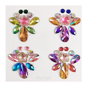 Pegatinas <span class=keywords><strong>de</strong></span> tatuajes <span class=keywords><strong>de</strong></span> gemas corporales para la frente, diamantes brillantes para la cara, ideales para festivales y escenarios. - Product Image 2