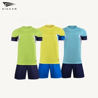 26-27 Pakaian Sepak Bola Cepat Kering Jersey Sepak Bola Pabrik Sumber Pakaian Pertandingan Grosir