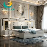Ensemble de meubles de chambre à coucher en bois de luxe moderne avec table de chevet et coiffeuse à éclairage LED pour maison de style farmhouse, hôtel et appartement