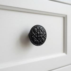 Modern Interior Decoration Round Cast Iron <b>Drawer</b> Knob With Carved Design For Cabinet Hardware & Accessories - Product Image 1