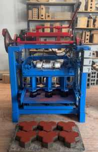 Macchina per la Produzione di Mattoni 4-35 con Forte Adattabilità alle Materie Prime, Molto Richiesta nelle Palau, Macchina per Blocchi di Cemento - Product Image 6