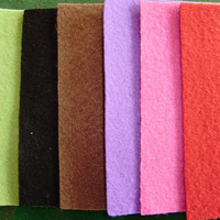 Tissu en feutre doux multicolore de 1 à 5 mm, non tissé - idéal pour les articles souples et la doublure des boîtes de rangement.