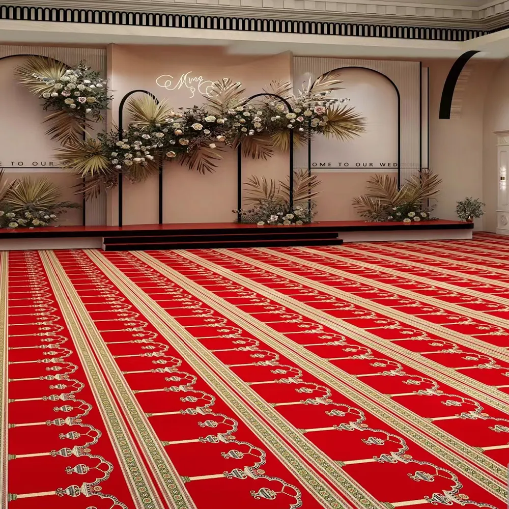 Vente en gros de tapis floral rouge pour hôtel église royale tapis de prière musulman de mosquée imprimé en nylon personnalisé