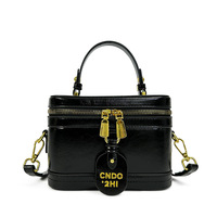 Sac à bandoulière élégant pour femme, design contrastant, polyvalent, populaire, style niche, simple, sacoche bandoulière