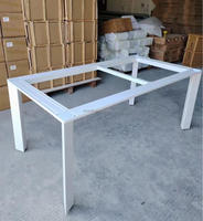 Ensemble de table et de chaises de salle à manger d'extérieur en aluminium blanc rectangulaire moderne, anti-corrosion, imperméable, pour villa, hôtel