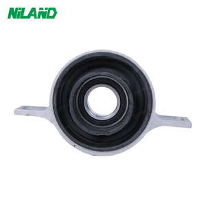 Pièces de rechange automatiques NiLAND roulement de Support central d'arbre d'entraînement en acier de haute qualité OE 26127526631/26128615621 pour <span class=keywords><strong>BMW</strong></span> E90 - Product Image 1