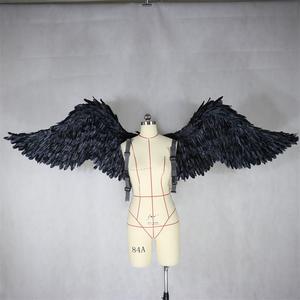 Adulti grandi ali di <span class=keywords><strong>angelo</strong></span> <span class=keywords><strong>nero</strong></span> <span class=keywords><strong>Costume</strong></span> per la fotografia di Halloween e passerella Cosplay oggetti di scena - Product Image 6