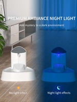 Fontaine à eau portable pour animaux de compagnie avec veilleuse LED, design mignon, distributeur d'eau automatique pour chats, vente en gros, OEM