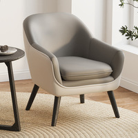Fauteuil simple en bois de style nordique à louer, design mignon et confortable pour salon