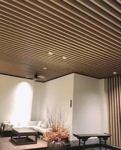 品質-保証された新しいファッション偽のデザインホール壁パネル耐火ベランダWpc天井