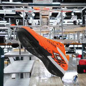 Chaussures de football SAIFEINU Chine, printemps été automne, dessus en cuir véritable, semelle extérieure en caoutchouc, noir, terrain synthétique, chaussures de futsal d'intérieur - Product Image 3