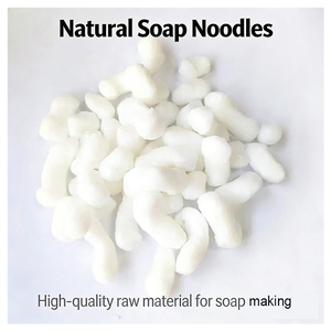 Savon solide premium en barre à base d'acides gras et d'<span class=keywords><strong>huile</strong></span> <span class=keywords><strong>de</strong></span> palme, marque privée pour lessive, bain et toilettes, couleur et poids personnalisables - Product Image 1