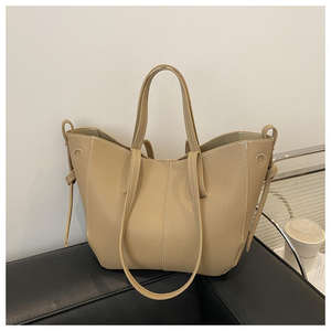 Sac fourre-tout en PU à motif litchi, style coréen, simplicité urbaine, texture de haute qualité, grande capacité, boucle magnétique - Product Image 1