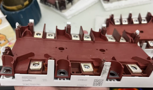 Módulo IGBT 270GD176D 1700V 300A Nuevo, Componente de Potencia para Automatización de Convertidores de Frecuencia de Alta Potencia - Product Image 5