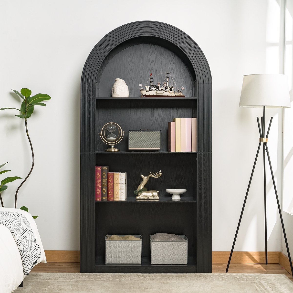 452 Black