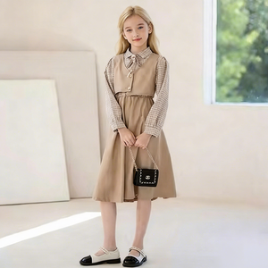 Nouvelle Arrivée 2026 – Uniforme Scolaire Britannique pour Filles, Robe Deux Pièces en Coton, Vente en Gros OEM, <span class=keywords><strong>Tenue</strong></span> d'Été pour Enfants - Product Image 2