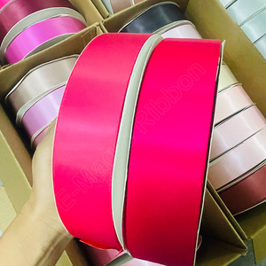 E-magic diskon besar grosir pita Satin sutra gulungan poliester wajah ganda tunggal 1.5 inci merah dengan Logo - Product Image 5