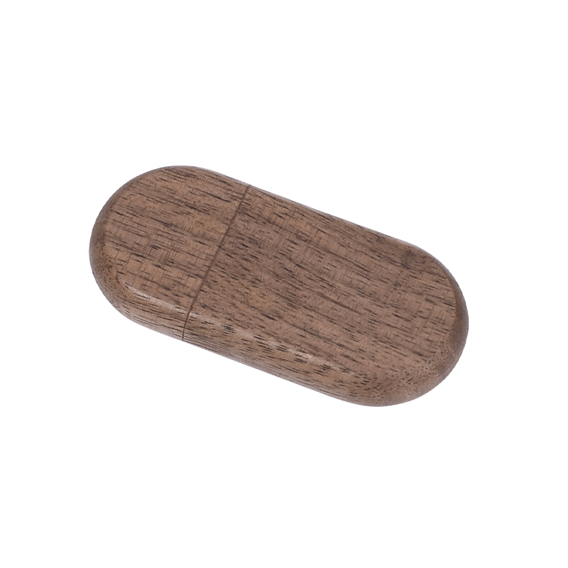 USB in noce