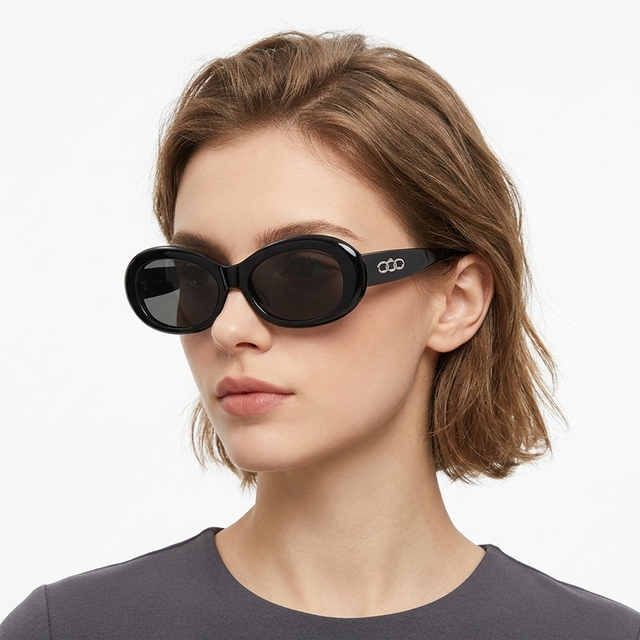 Retro Black Oval Acetate Full Rim Sunglasses with Silver Chain Logo UV400 Protection Comfortable Unisex
