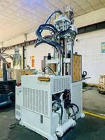 Machine de moulage par injection verticale de 120 tonnes avec table coulissante simple, livraison rapide, prix d'usine