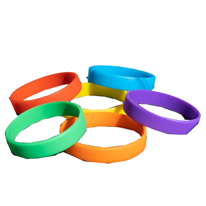 Meistverkaufte Fabrik-Anpassbare Logo-Gummiarmbänder mit Botschaft oder Logo Umweltfreundliches Silikon-Gummiarmband - Product Image 5