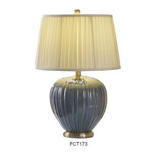 Đèn Bàn Bằng Gốm Hình Quả Dứa Màu Xanh Dương Cổ Độc Đáo Đế Pha Lê Trang Trí Đầu Giường Trong Nhà - Product Image 2