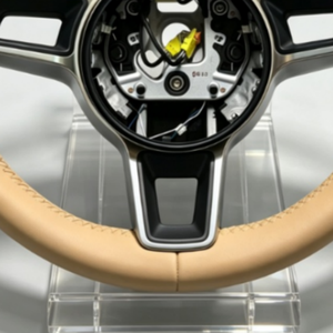 Volante de Cuero Beige para <span class=keywords><strong>Porsche</strong></span> Panamera Cayenne Macan Cayman Boxster Taycan 918 <span class=keywords><strong>911</strong></span> 981 718 958 Venta Directa de Fábrica - Product Image 3