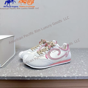 Chaussures décontractées en cuir véritable pour femmes de haute qualité, style américain populaire, design patchwork, amortissantes et anti-odeur - Product Image 1