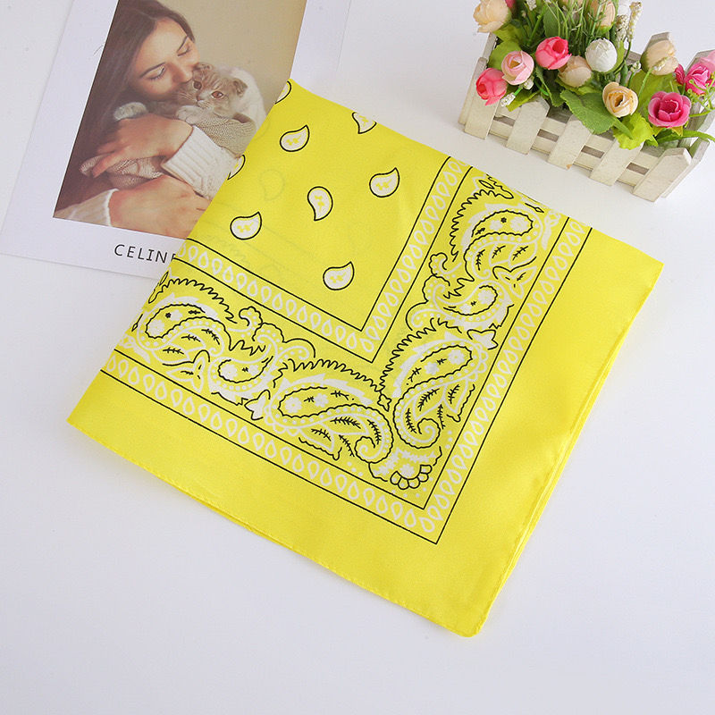 สีเหลือง