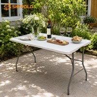 Table rectangulaire pliable en plastique HDPE durable de 6 pieds, table de repas portable pour événements en plein air, table pliante