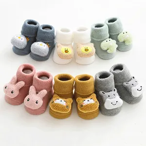 冬季毛圈实心卡通童鞋袜子动物针织婴儿袜3d幼儿柔软婴儿地板防滑儿童袜子
