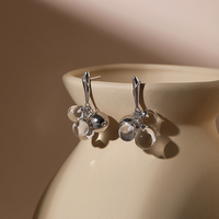 Boucles d'oreilles pendantes tendance en argent sterling 925 avec quartz clair plaqué platine, pierre précieuse à la mode
