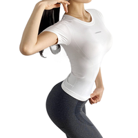 T-shirt de sport moulant et sexy pour femme, couleur bonbon, à manches courtes, séchage rapide, populaire sur internet, idéal pour le fitness, la course et le yoga