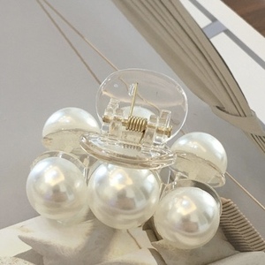 Simple élégant bijoux <span class=keywords><strong>perle</strong></span> pinces à cheveux clair Transparent <span class=keywords><strong>perle</strong></span> griffe pinces <span class=keywords><strong>pour</strong></span> femmes filles dames couleur - Product Image 4