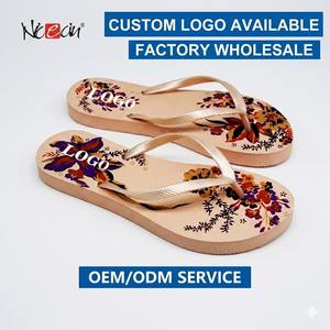 Chanclas con Diseño de Flores y Logotipo Personalizado, Sandalias de Playa para Mujer, Verano, Venta al Por Mayor de Fábrica, OEM/ODM, PE, Sandalias para Exteriores - Product Image 1